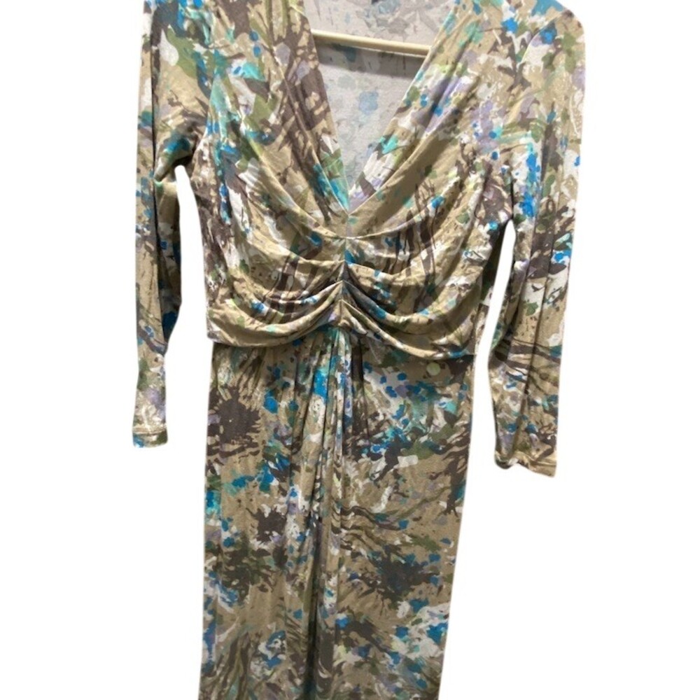 CAbi Gallery Dress Womens Size S Beige Abstract Ruched V-Neck Knee Length